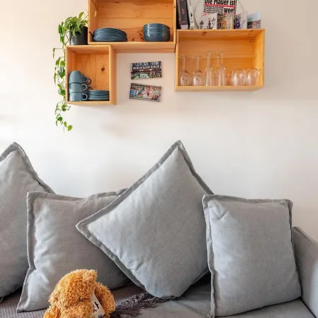 Eco-friendly Super Central Smart Berlin